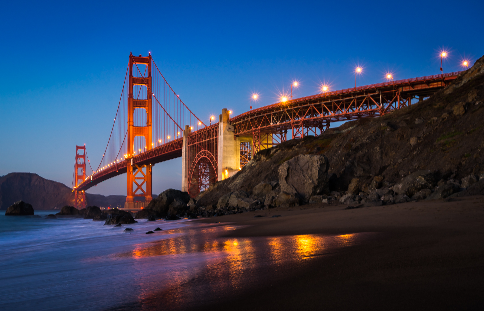 Golden Gate Bridge 0002.jpg